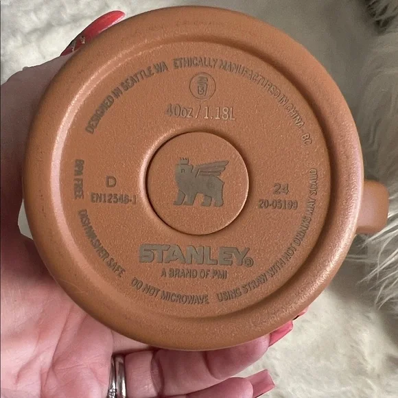 Stanley brown Insulated Travel Mug with Handle - Picture 5 of 5